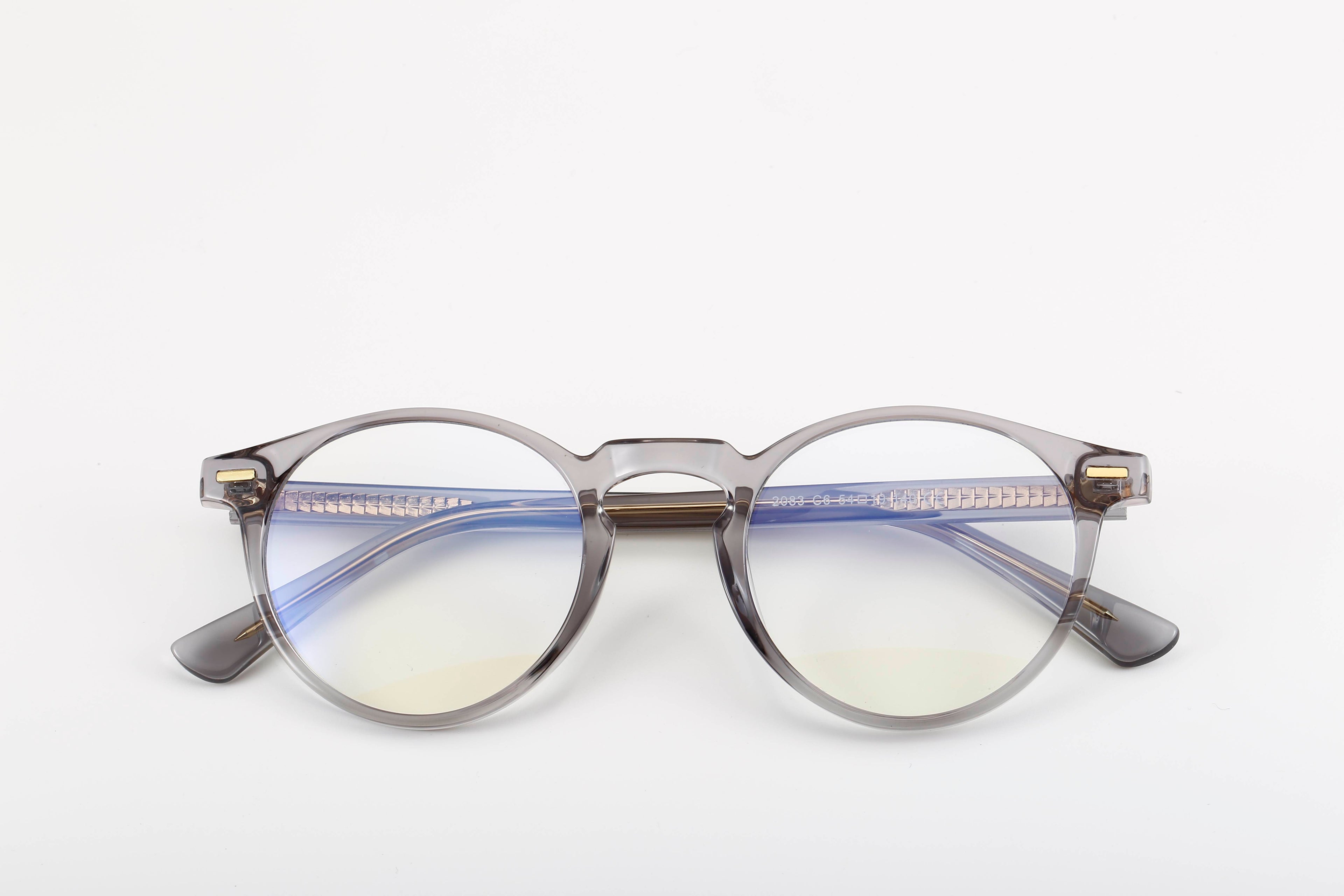 Harmony sinivalolasit – laadukkaat linssit, jotka estävät haitallisen sinivalon ja vähentävät silmien rasitusta.